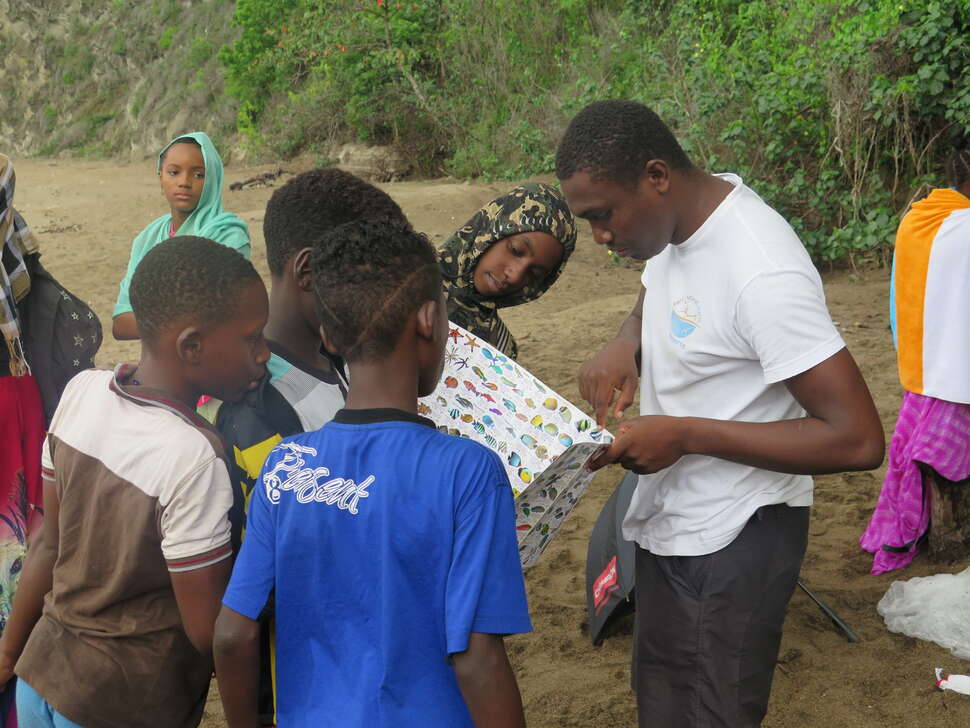 Sensibilisation à la biodiversité des récifs de Mayotte © Fanny Cautain - OFB