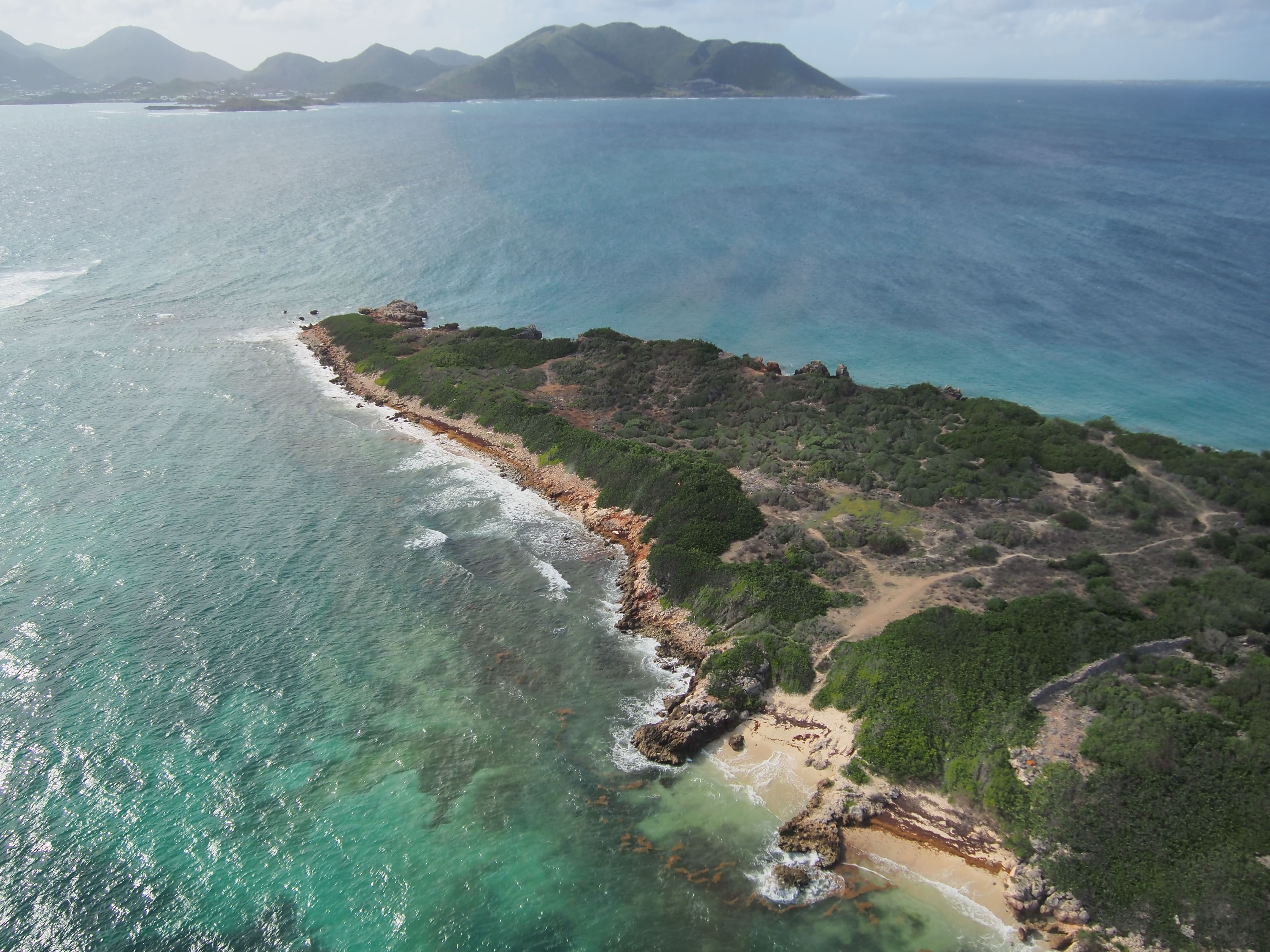 Vue aérienne de l'îlet Tintamarre © Réserve naturelle nationale de Saint-Martin