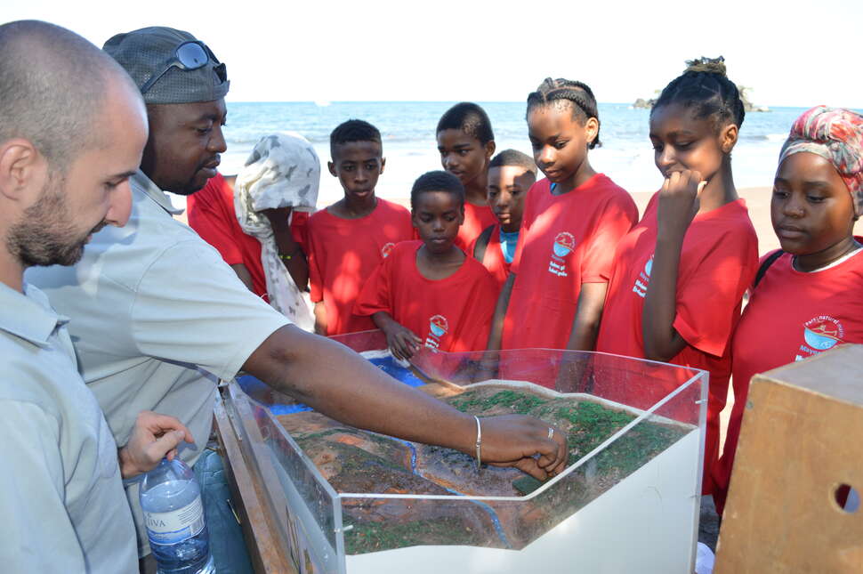 Sensibilisation des enfants, Mayotte © Fanny Cautain - OFB