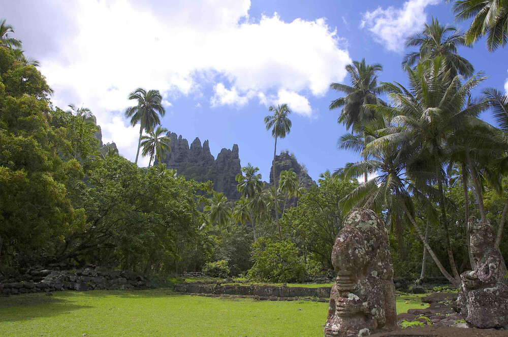 Nuku Hiva, tohua Hikokua, vallée de Hatiheu © Jérôme Maurel